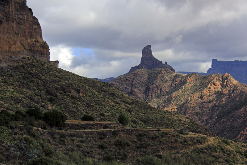 2016-11-07_143000 gran-canaria-2016.jpg - Der Roque Batnayga in voller Sch�nheit